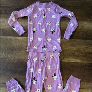 Hanna Andersson Lavender Cat Print Pajama Set